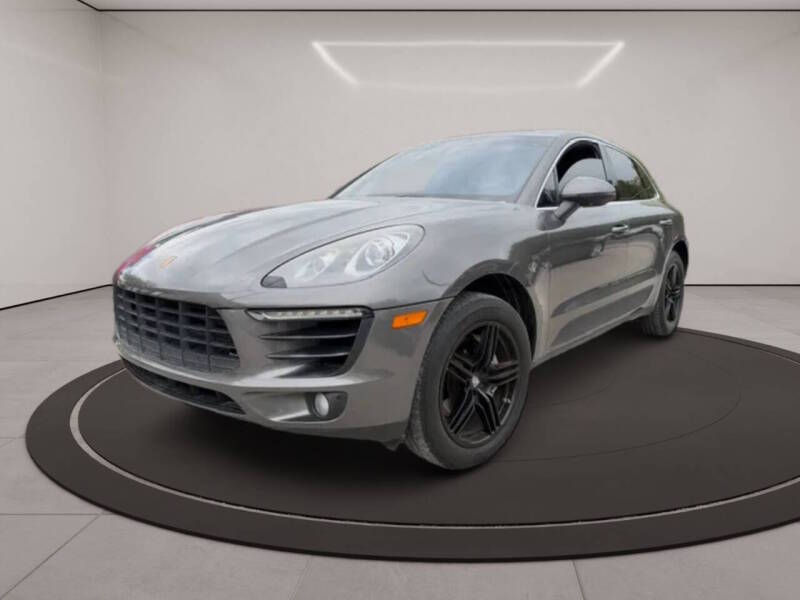 2015 Porsche Macan - Image 1