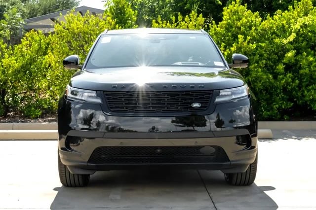 2026 Land Rover Range Rover Velar - Image 2