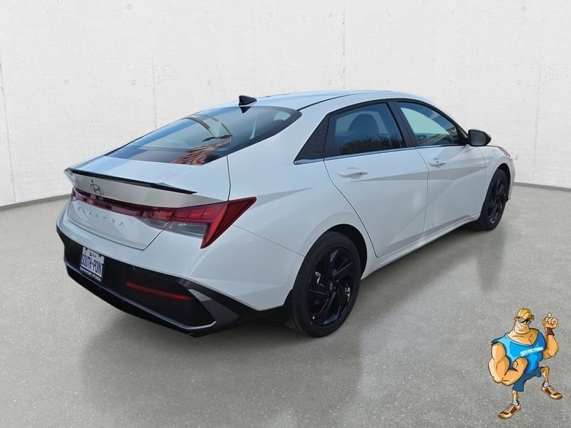 2026 Hyundai Elantra - Image 3