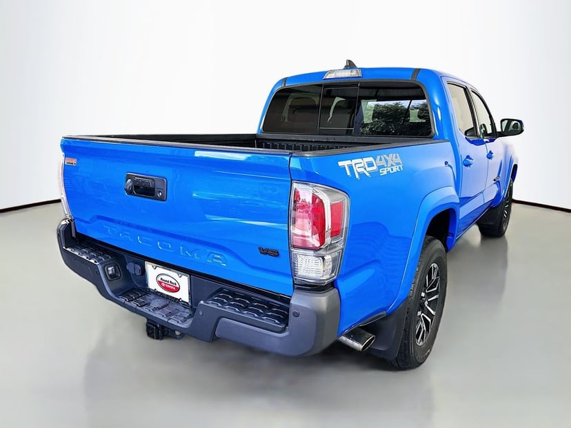 2021 Toyota Tacoma - Image 3