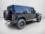 2017 Jeep Wrangler - Preview 5
