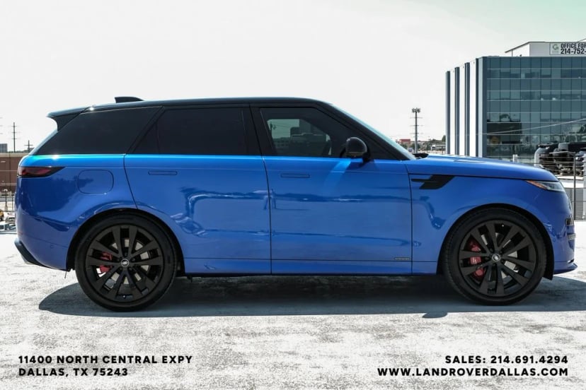 2025 Land Rover Range Rover Sport - Image 2