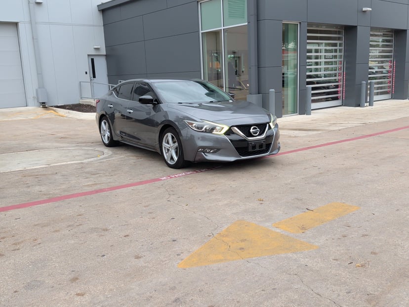 2018 Nissan Maxima - Image 1