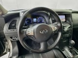 2016 INFINITI QX70 - Preview 11