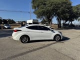 2016 Hyundai Elantra - Preview 2