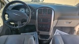 2005 Chrysler Town And Country - Preview 11