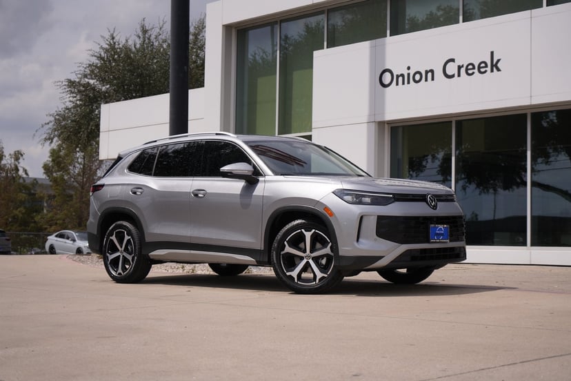 2026 Volkswagen Tiguan - Image 1