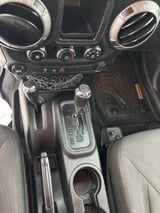 2014 Jeep Wrangler - Preview 12