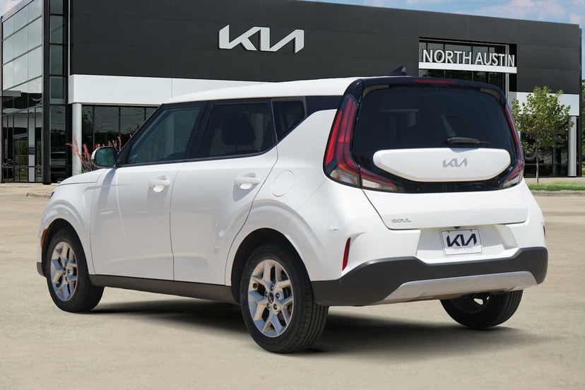 2024 Kia Soul - Image 3
