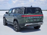 2023 Rivian R1S - Preview 7
