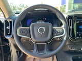 2025 Volvo XC40 - Preview 12