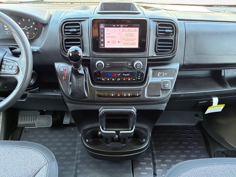 2027 RAM ProMaster - Image 3