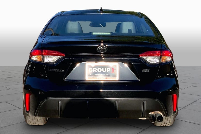 2026 Toyota Corolla - Image 2