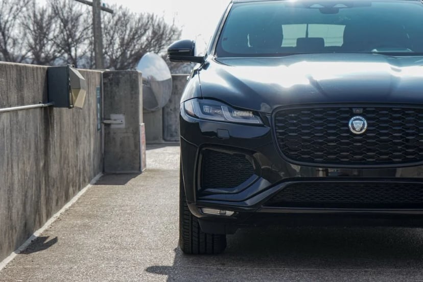 2026 Jaguar F-PACE - Image 2