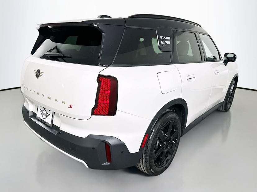 2027 MINI Countryman Oxford Edition 4D Sport Utility White - Image 2