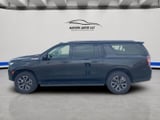 2021 Chevrolet Suburban - Preview 3