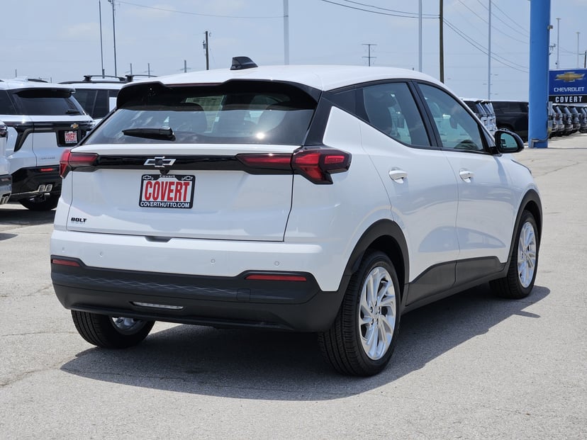2027 Chevrolet Bolt - Image 3