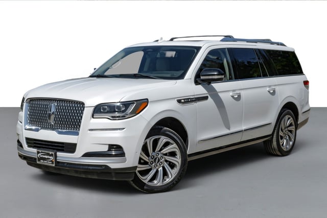 2023 Lincoln Navigator