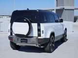 2026 Land Rover Defender - Preview 5