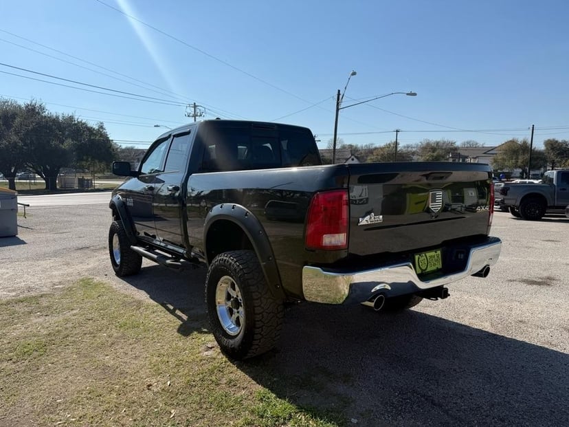 2016 Ram 1500 - Image 3