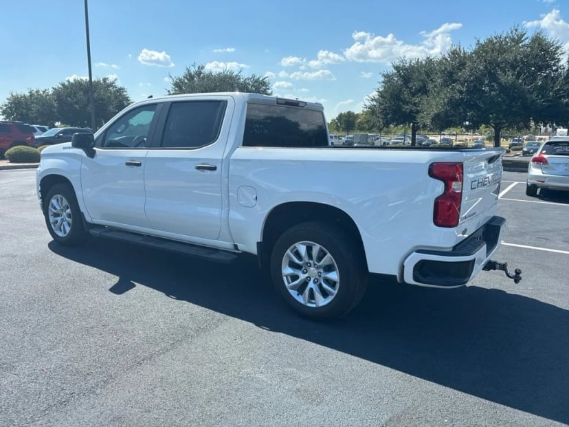 2020 Chevrolet Silverado 1500 - Image 3