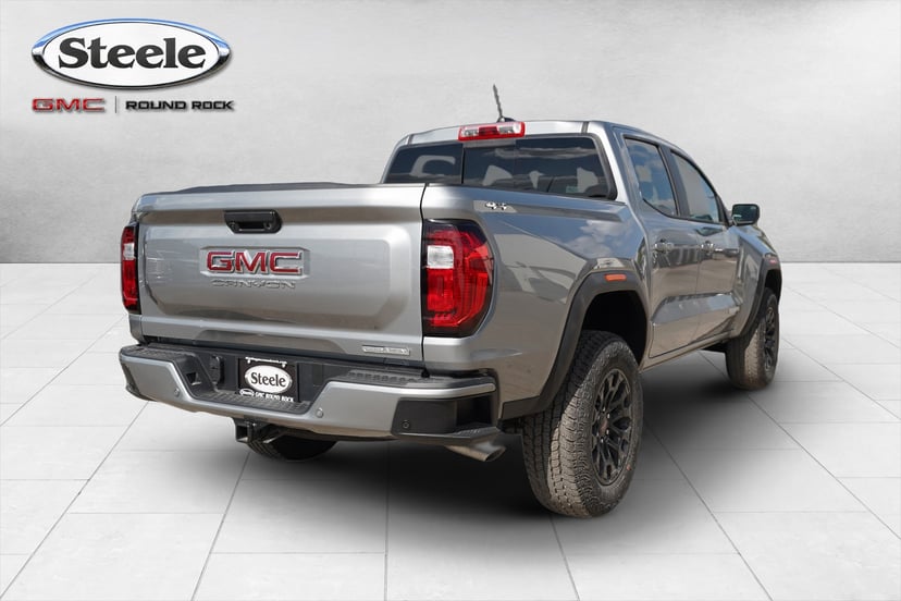 2026 GMC Canyon - Image 3