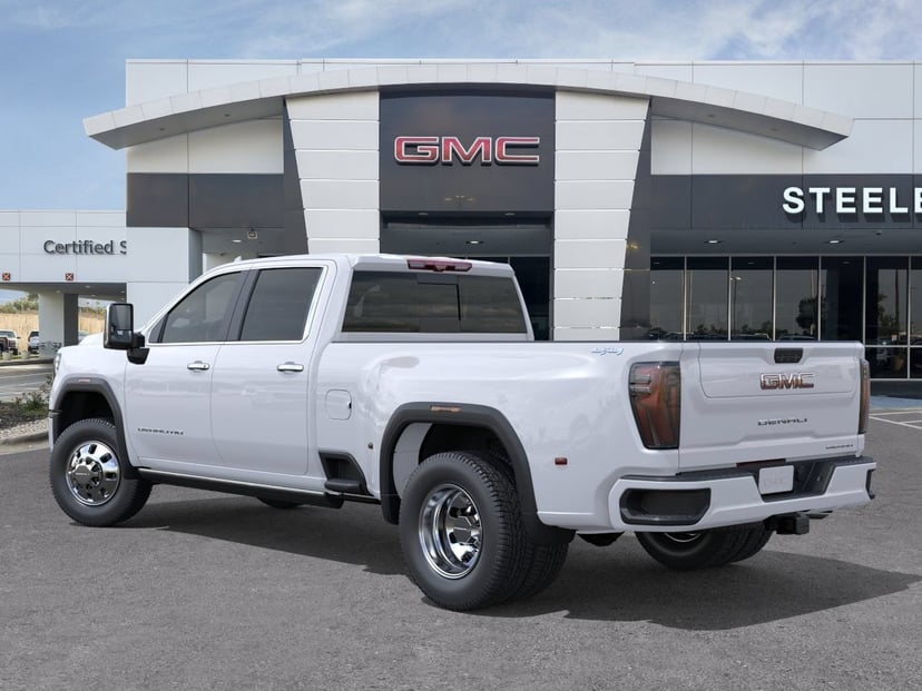 2026 GMC Sierra 3500 HD - Image 3