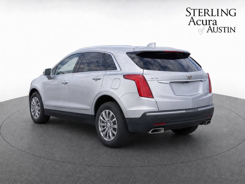 2018 Cadillac XT5 - Image 2