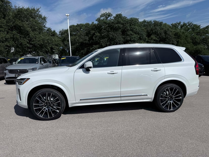 2026 Volvo XC90 - Image 2
