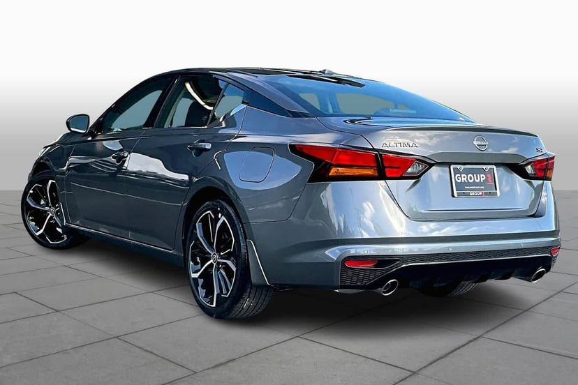 2025 Nissan Altima - Image 1