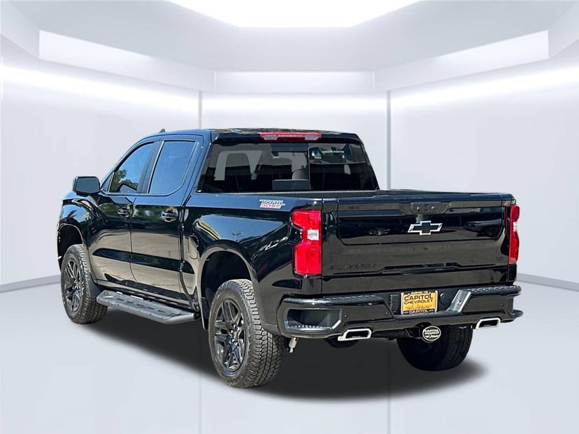 2026 Chevrolet Silverado 1500 - Image 2