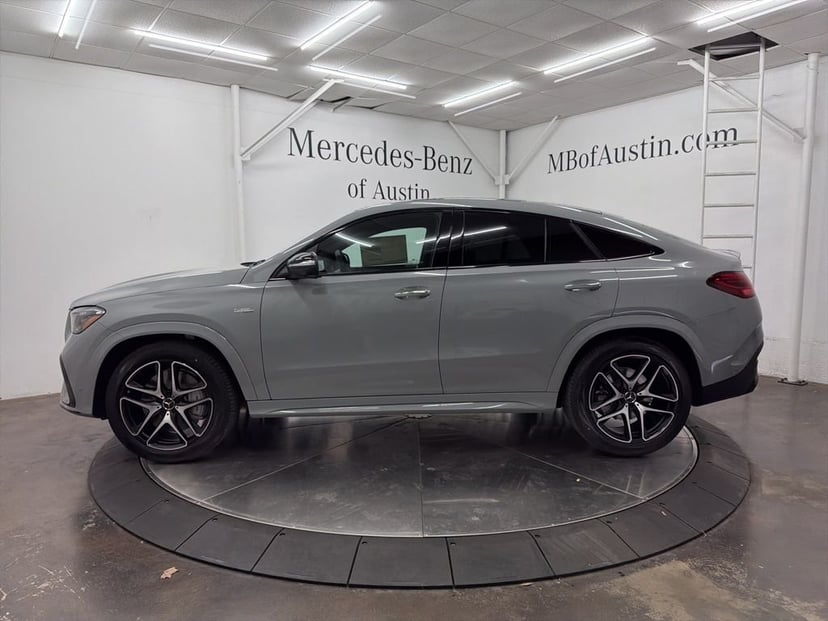 2026 Mercedes-Benz GLE - Image 2