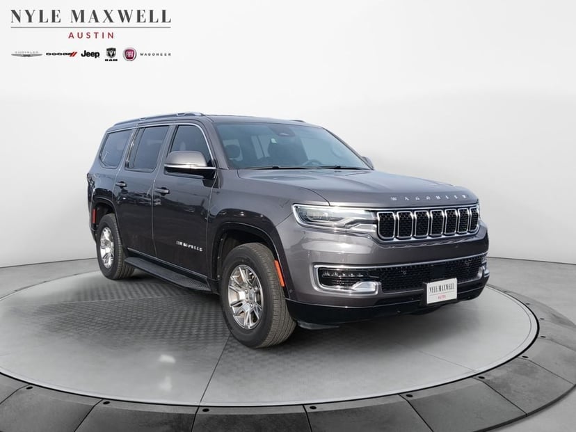 2022 Jeep Wagoneer - Image 2