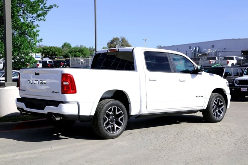 2026 Ram 1500 - Image 2