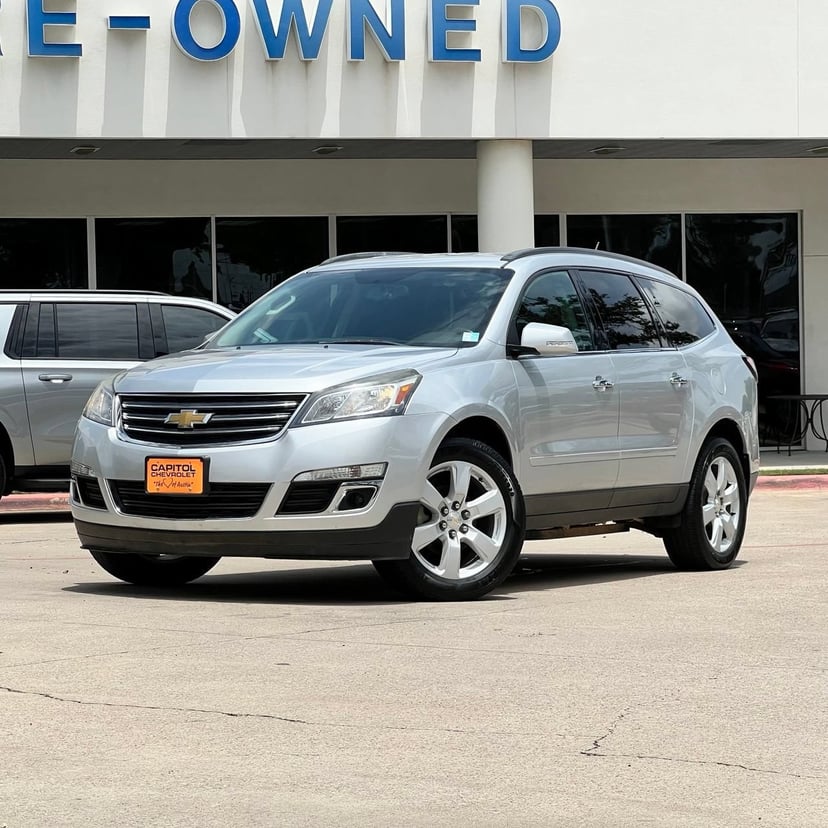 2017 Chevrolet Traverse - Image 2