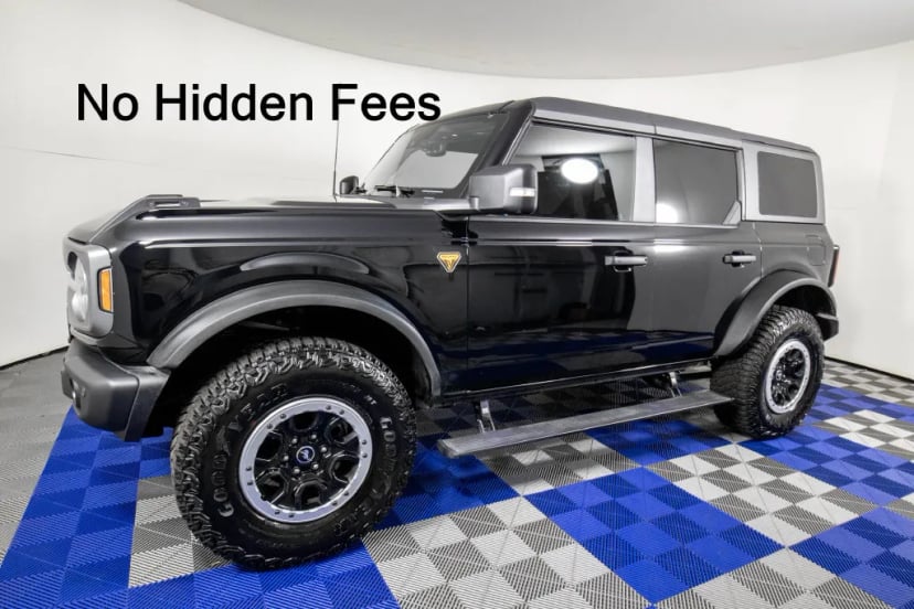 2023 Ford Bronco - Image 1