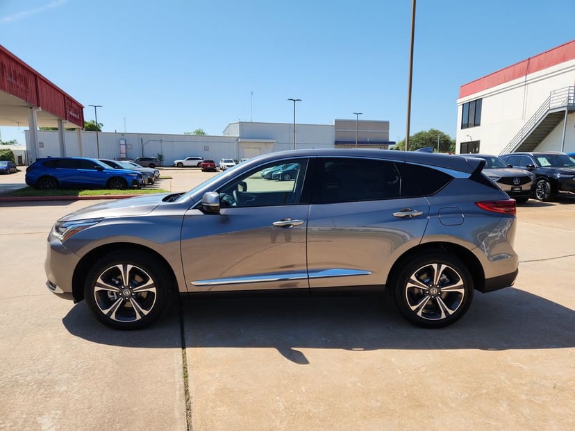 2026 Acura RDX - Image 2