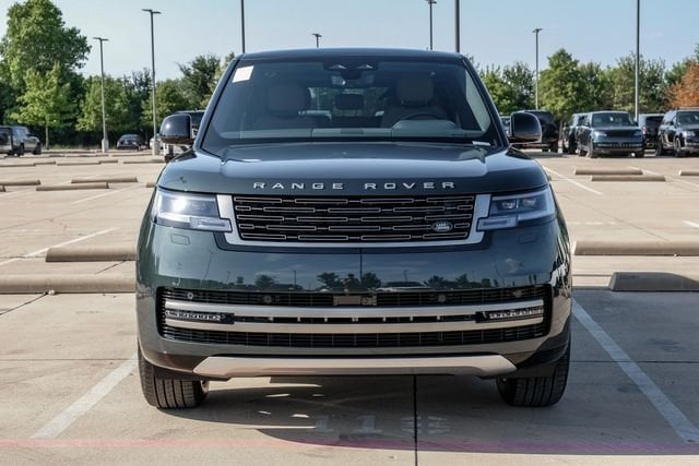 2026 Land Rover Range Rover - Image 3