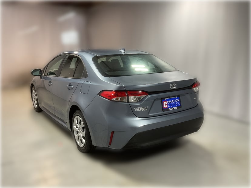 2026 Toyota Corolla - Image 2