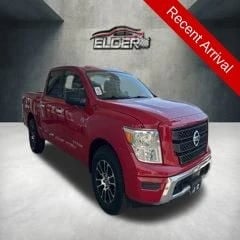 2021 Nissan Titan - Image 2