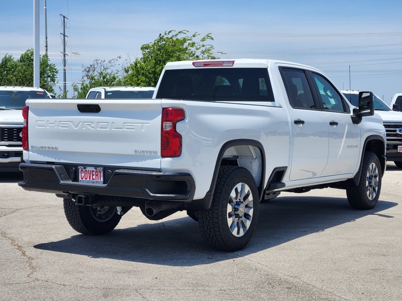 2026 Chevrolet Silverado 2500 HD - Image 3