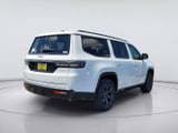 2026 Jeep Grand Wagoneer - Preview 5