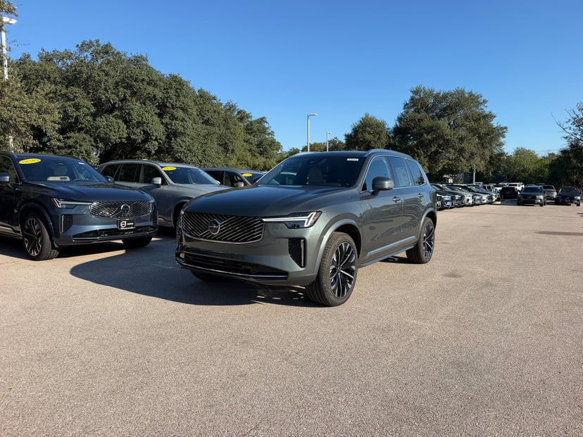 2027 Volvo XC90 - Image 1