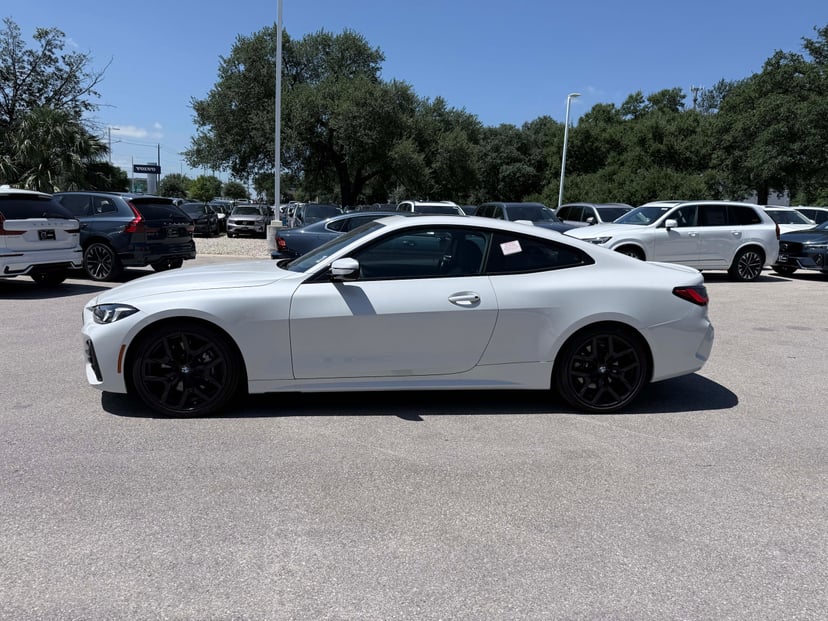 2026 BMW 4 Series - Image 2