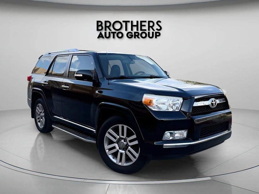 2013 Toyota 4Runner - Image 2