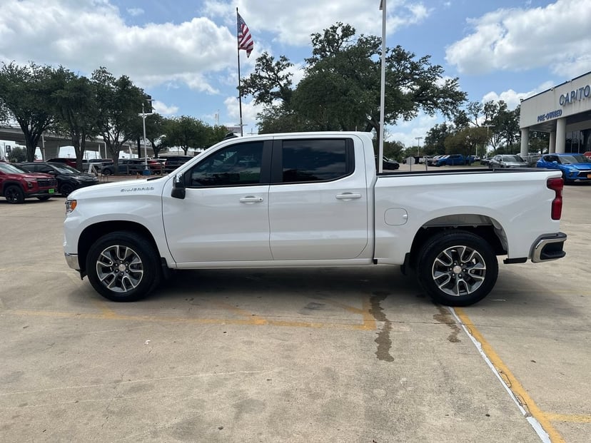 2026 Chevrolet Silverado 1500 - Image 1