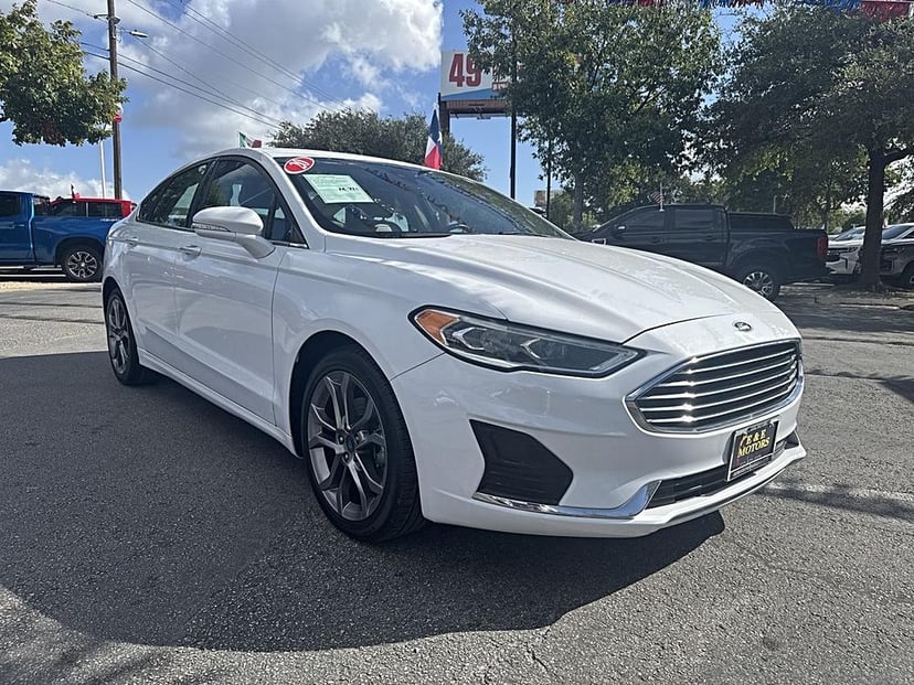 2020 Ford Fusion - Image 1