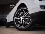 2026 Porsche Cayenne - Preview 12