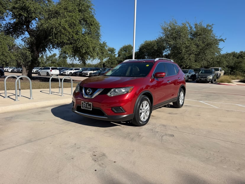2014 Nissan Rogue - Image 1