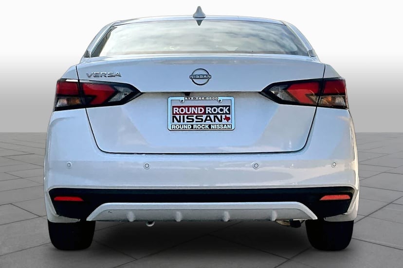 2025 Nissan Versa - Image 1